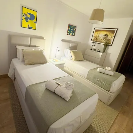 아파트 Ribeiro House 로리냐