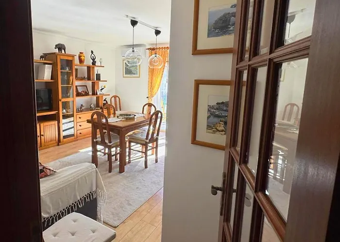 Ribeiro House アパート ロウリニャン